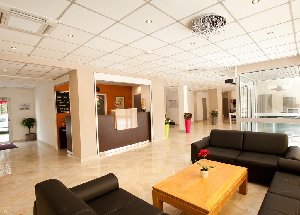 Milton Hotel Neuilly-Plaisance Exterior photo