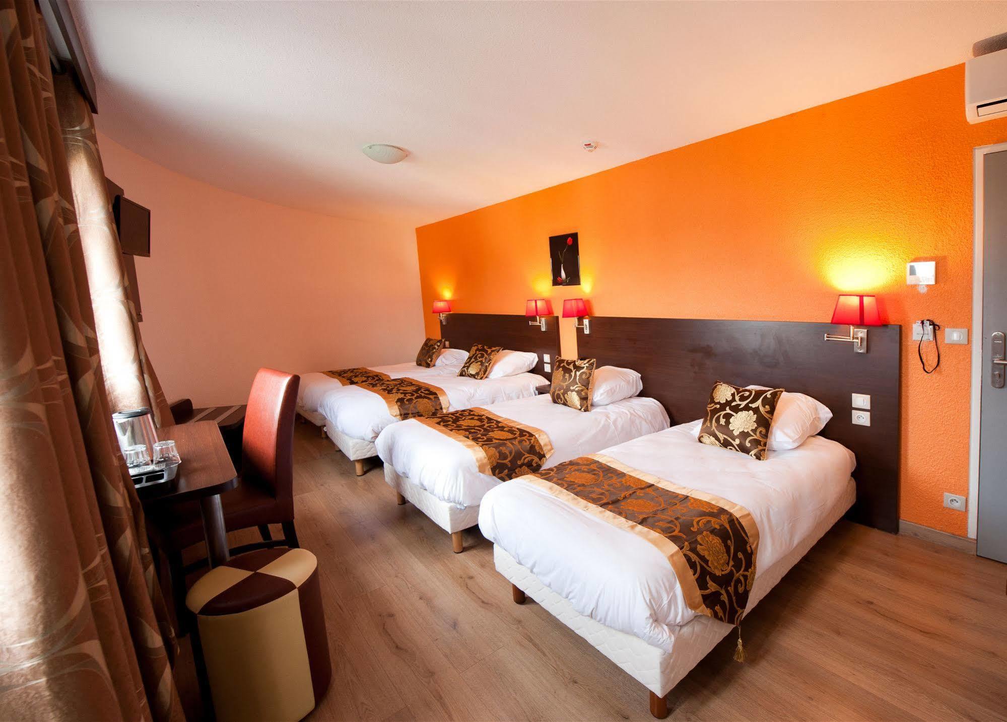 Milton Hotel Neuilly-Plaisance Exterior photo