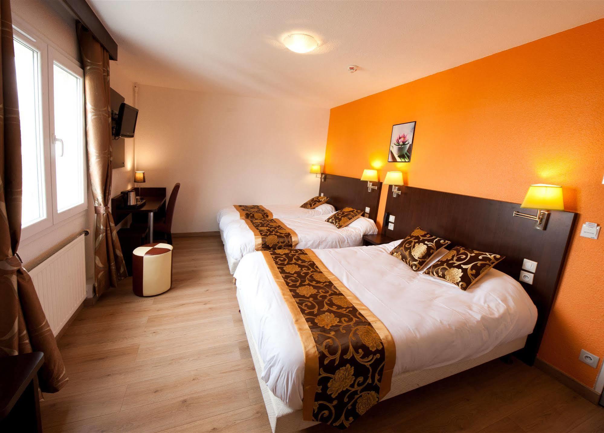 Milton Hotel Neuilly-Plaisance Exterior photo